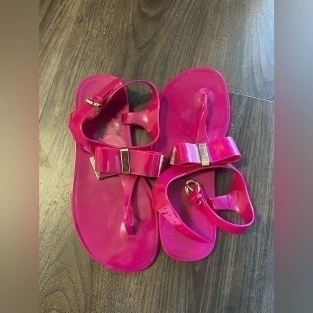 michael kors pink kayden jelly sandals size:10